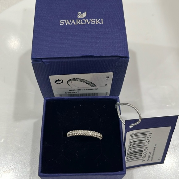 SWAROVSKI PAVE THREE ROW CRYSTAL RING BRAND NEW SIZE 6 - Picture 2 of 5